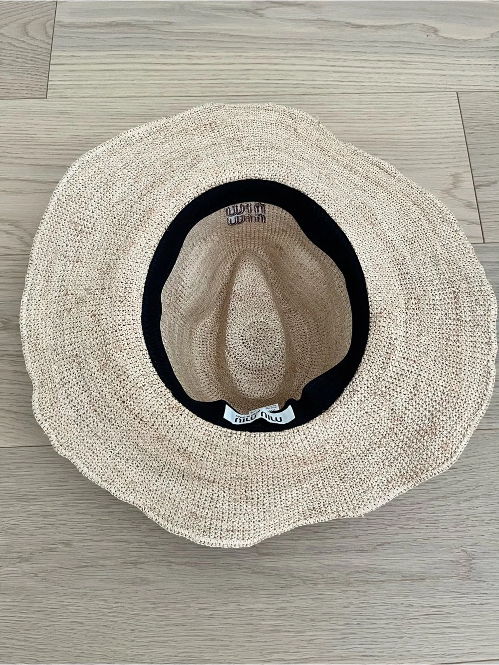 Miu Miu Straw Cowboy Hat With Red Rope Detail - Picture 7 of 7